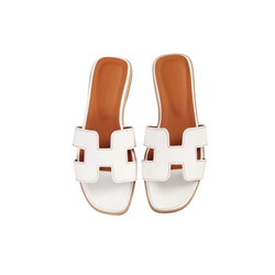 Sandal Loren